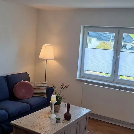 Fred-2 Apartment